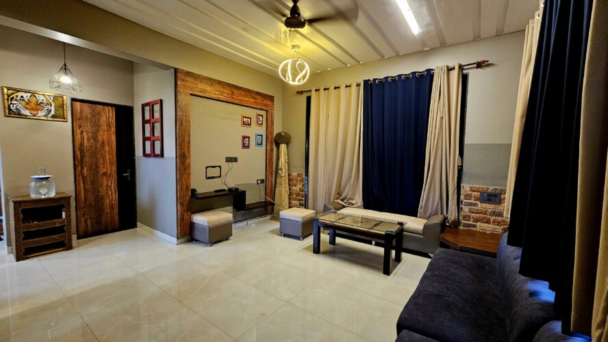 hall 2